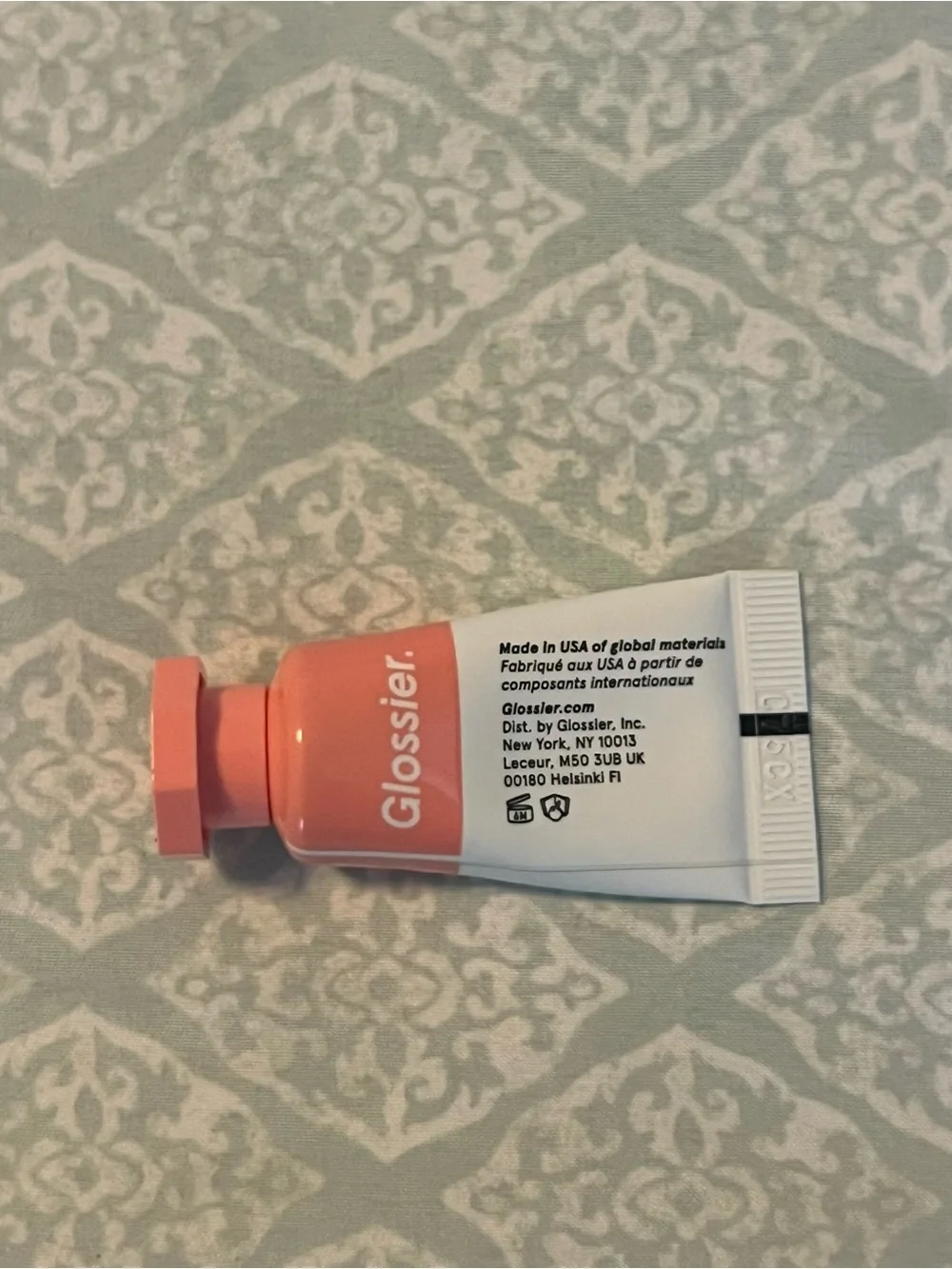 Glossier Cloud Paint Puff - Peach Pink Cheek Tint